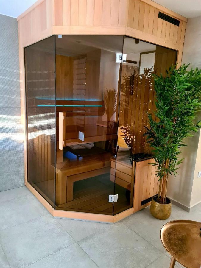 וואראז'דין Wellness Apartments מראה חיצוני תמונה