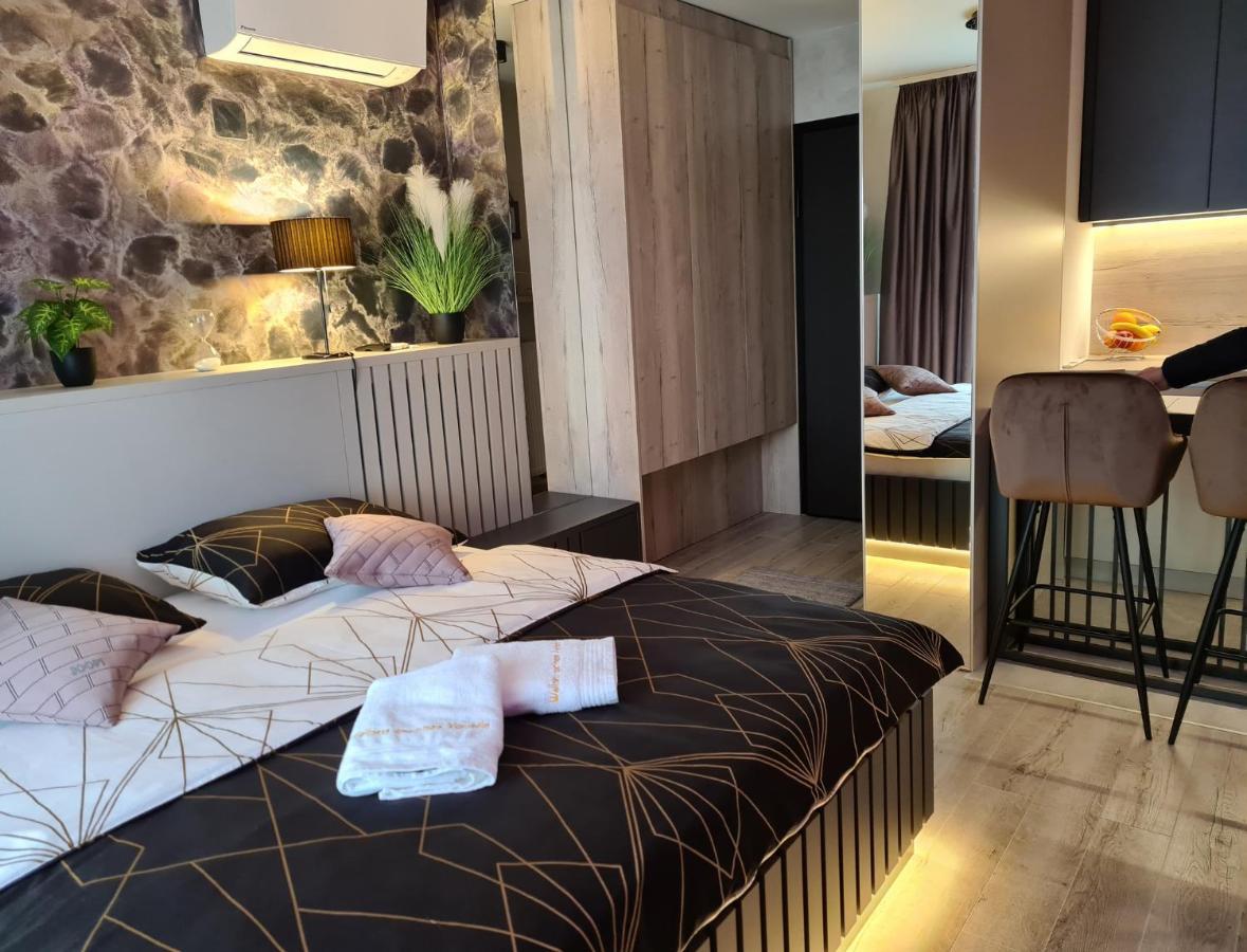 וואראז'דין Wellness Apartments מראה חיצוני תמונה