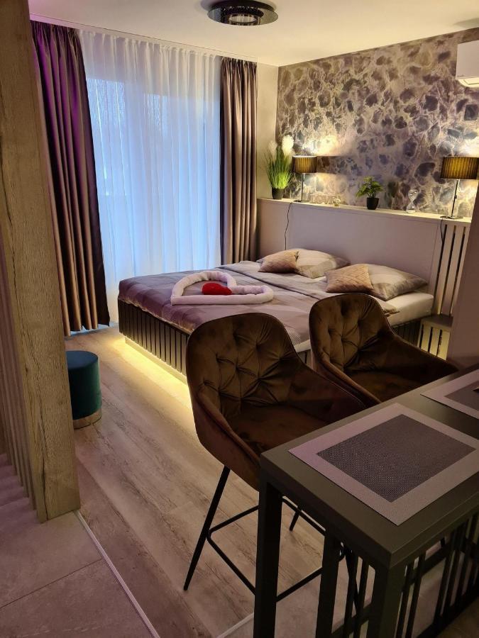 וואראז'דין Wellness Apartments מראה חיצוני תמונה