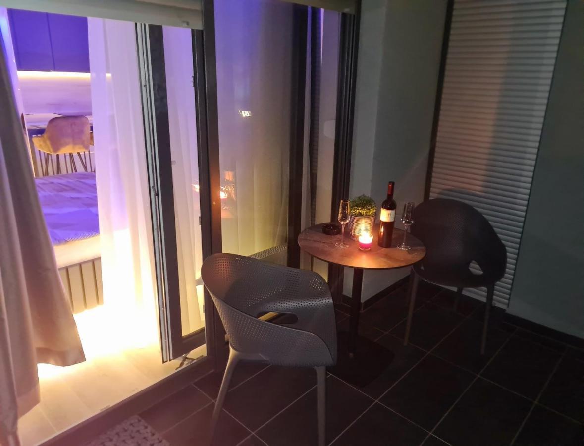 וואראז'דין Wellness Apartments מראה חיצוני תמונה